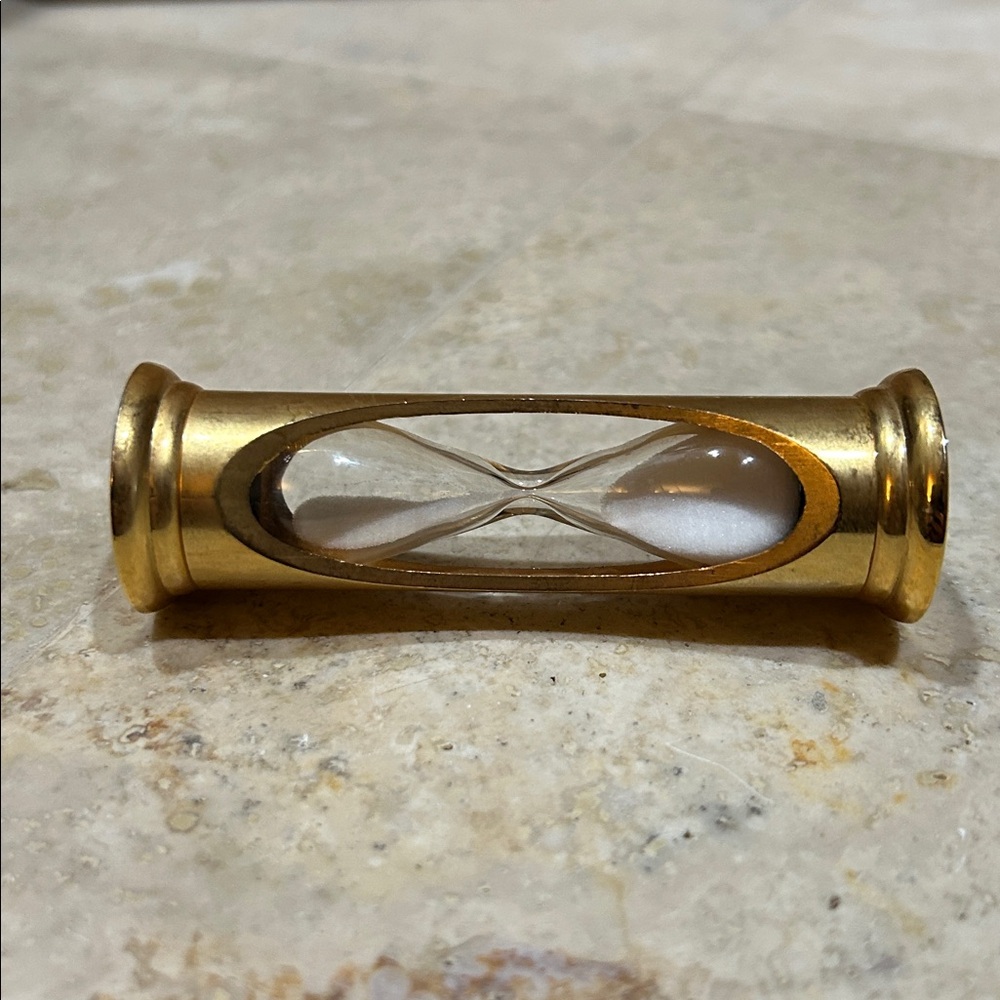 Vintage Brass 3 Minute Sandglass - Picture 7 of 10